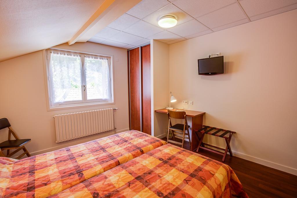 Hotel Logis Belle Vue 3*