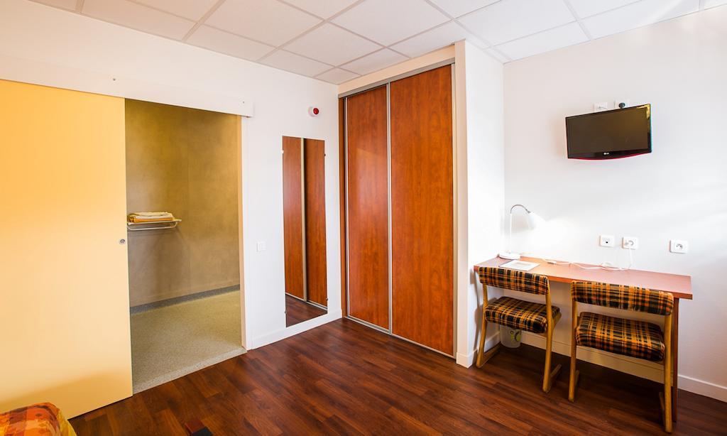 Hotel Logis Belle Vue 3*