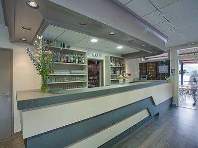 Logis Belle Vue Hotel 3*
